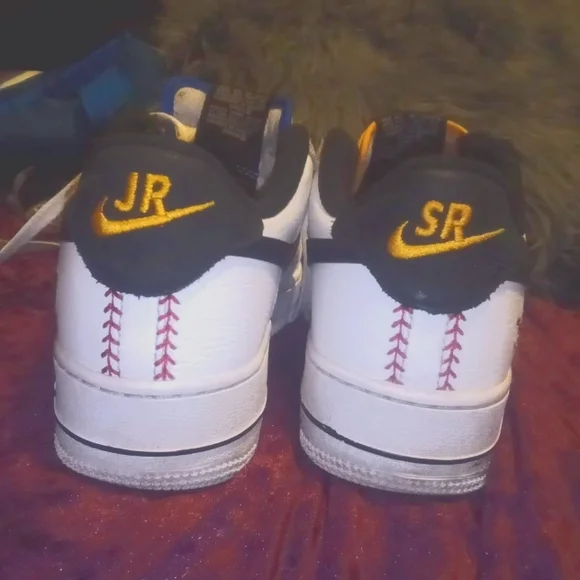 スニーカー Nike Air Force 1 Low Ken Griffey Jr. and Sr. Swingman Size 12 - Nike Air Force 1 Low Ken Griffey Jr. and Sr
